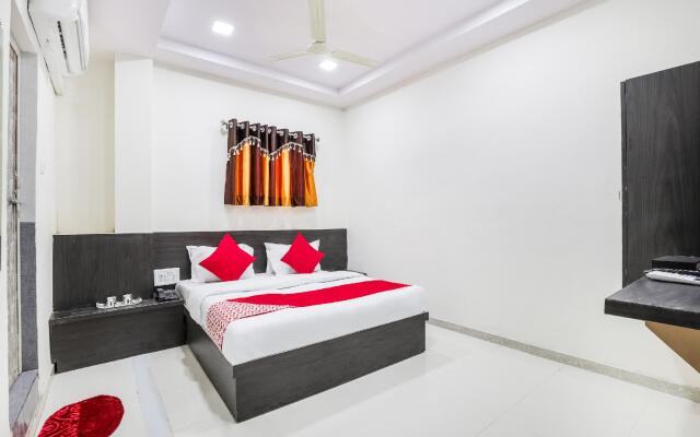 Hotel Geetanjali by OYO Rooms