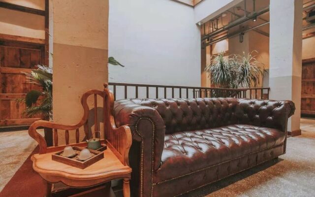 Lingshang 1941 Inn