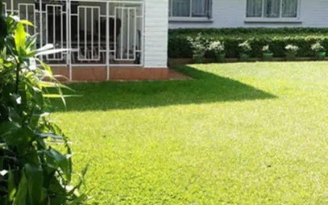 Spendwise Lodge and Apartments