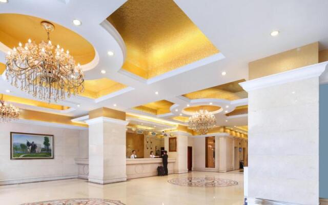 Vienna Hotel Nanchang Ruzi Road