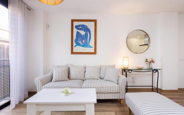 Home2Book Design Santo Domingo City Center