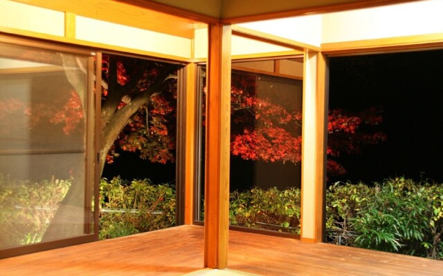 Akigawa Valley Inn Kinkoukaku