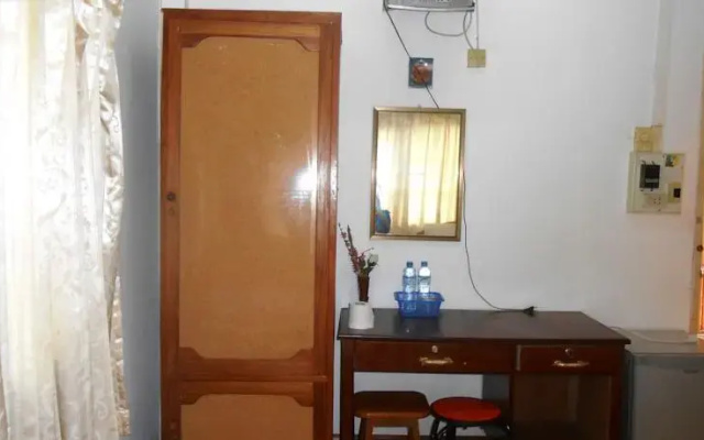 Phetmanixay Hotel