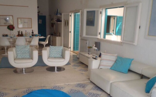 House With 4 Bedrooms in Alvor, With Wonderful sea View, Furnished Gar