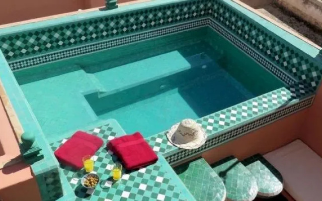 Riad La Douiria