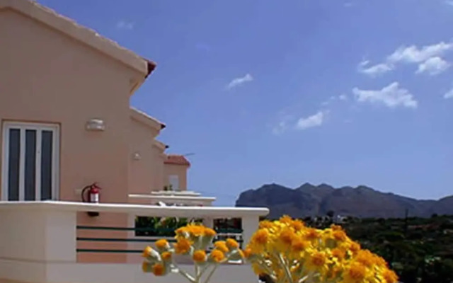 Tersanas Beach Lodges