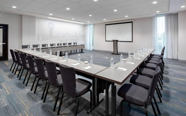 Courtyard by Marriott Knoxville Downtown