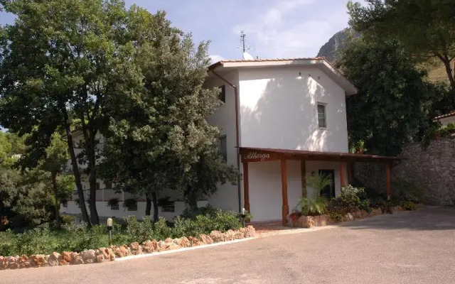 Residence Costa Di Kair Ed Din