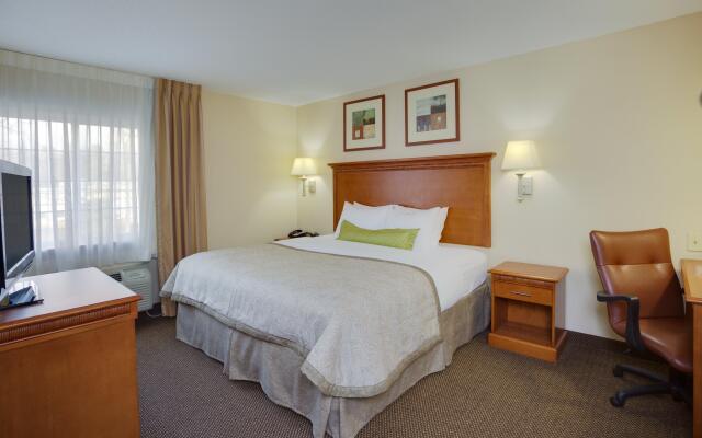 Candlewood Suites Richmond Airport, an IHG Hotel