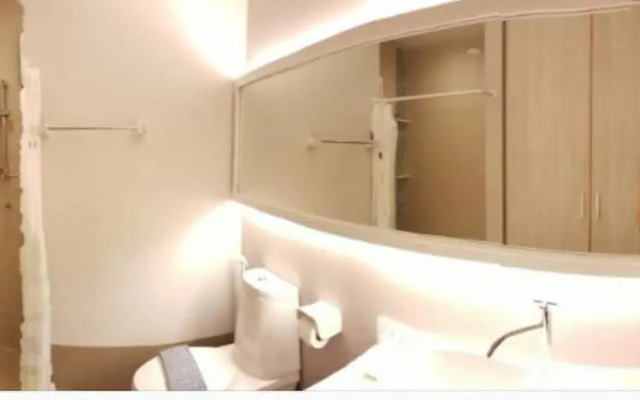 The Sea Condominium A22