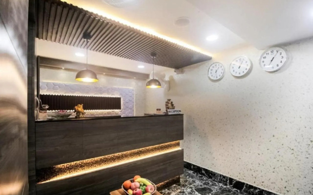 Hotel Grand Palace Banquet by OYO Rooms