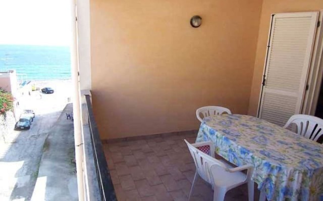 Casa Marco, a few Steps From the sea