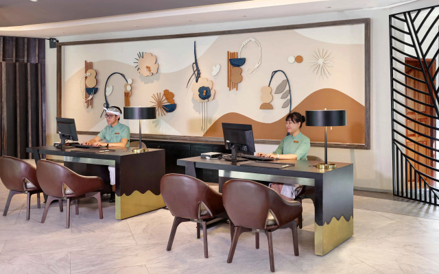 Grand Mercure Bali Seminyak