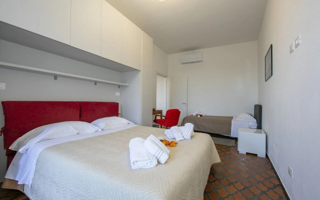 La Casa Di Antonio 500 mt From sea