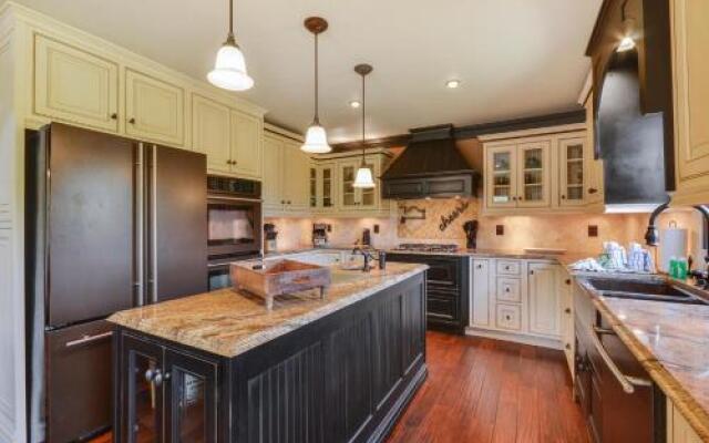 Mossy Brook Lodge Home