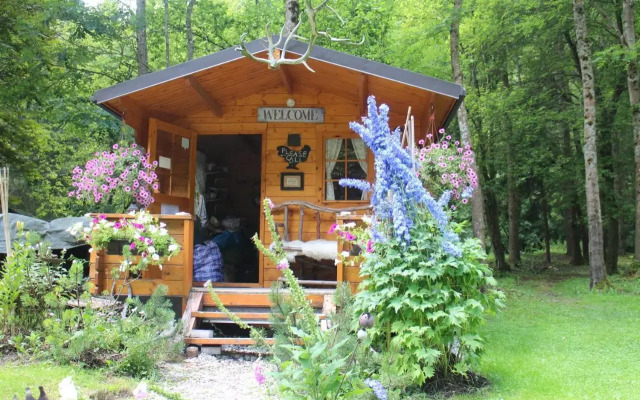 Natura Eco Camp