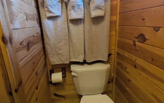 Gold Camp Cabins