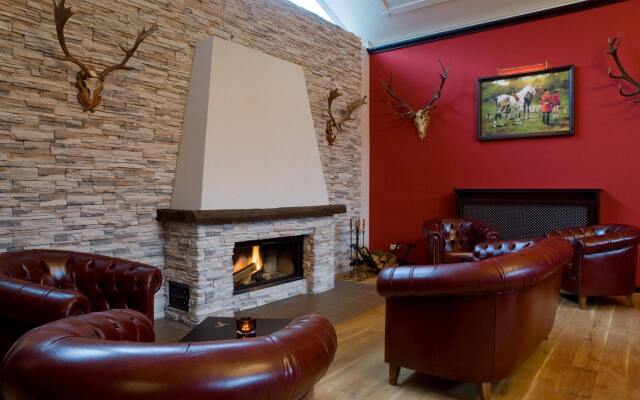 Schloss und Gut Liebenberg