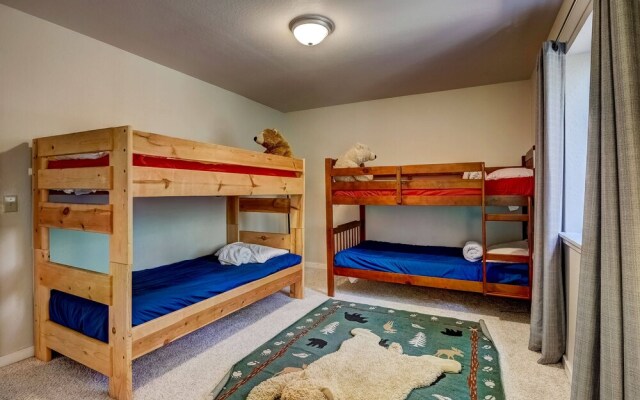 Paloma Place - 30+ Day Vacation Home