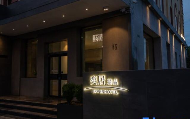 Upper Hotel
