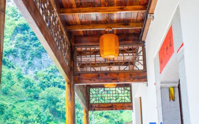 Yunding Resorts