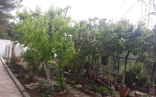 Διπλακατοικια Δηλεσι