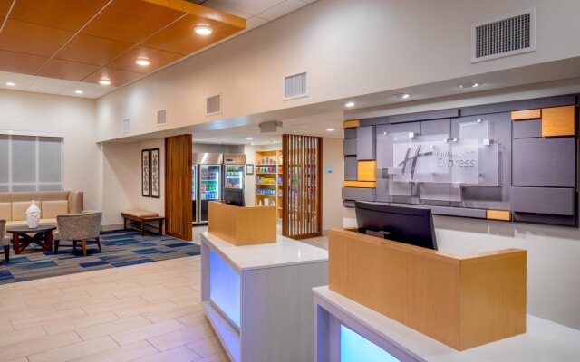 Holiday Inn Express Chesapeake - Norfolk by IHG