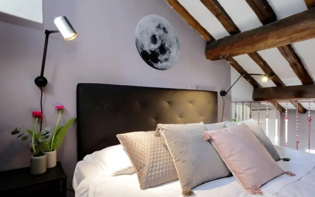 Pellegrino 2 - WR Apartments