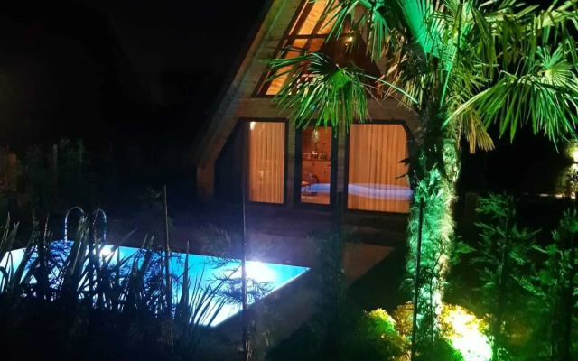 Teona Kartepe Bungalov