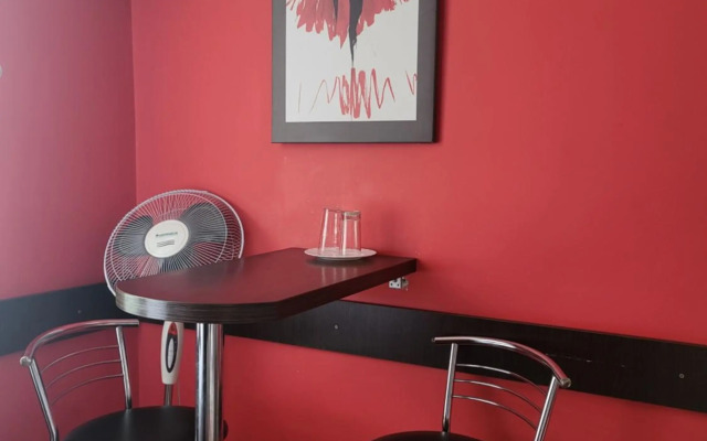 Apartment near St. Elizabeth Church