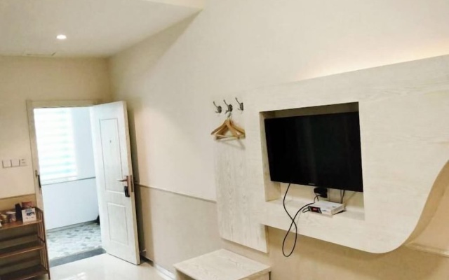 Huayuan Fashion Hotel 338 – Guest Rooms – Xiaogan