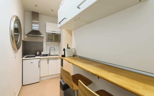 1 room apartment - Design and modern near the sea