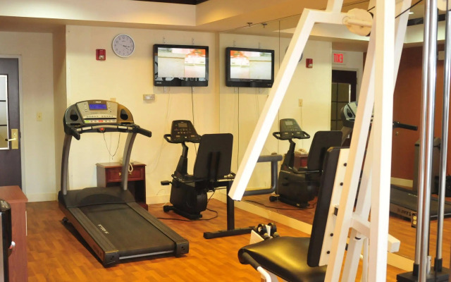 Comfort Suites Newark - Harrison
