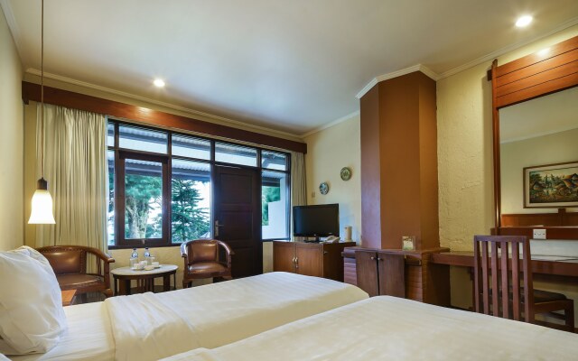 Puncak Pass Resort