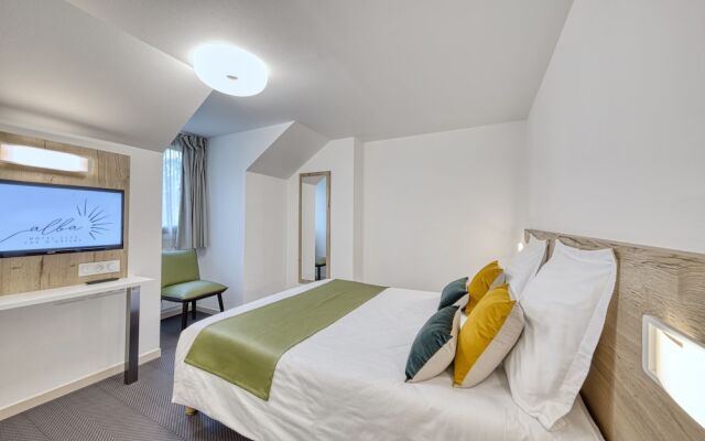 Hotel Lac d’Orient