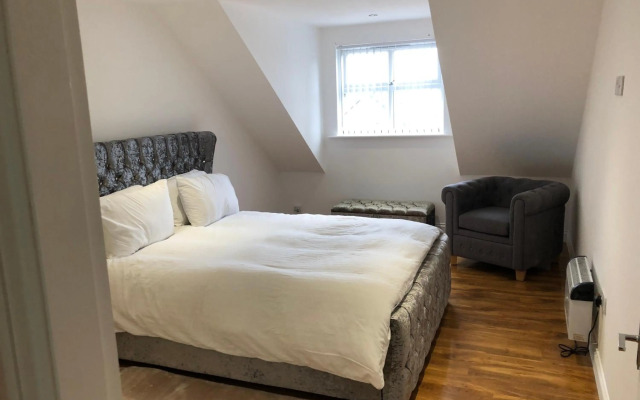 Joe Kelly Buildings flat 5