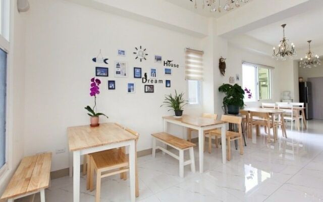 Blue Sea Dreaming City B&B