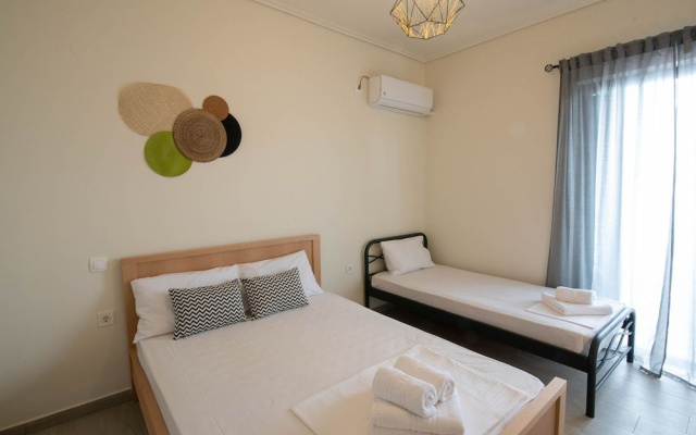 Mantinia Apartments