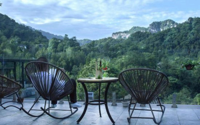 Qingcheng Mountain - Luxury Wuliuzhuang
