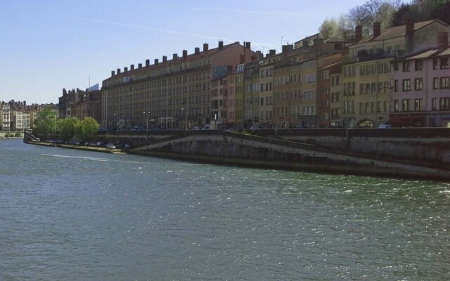 Appartement Pierre Scize sur la Saône