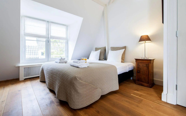 Jordaan Laurier Apartments