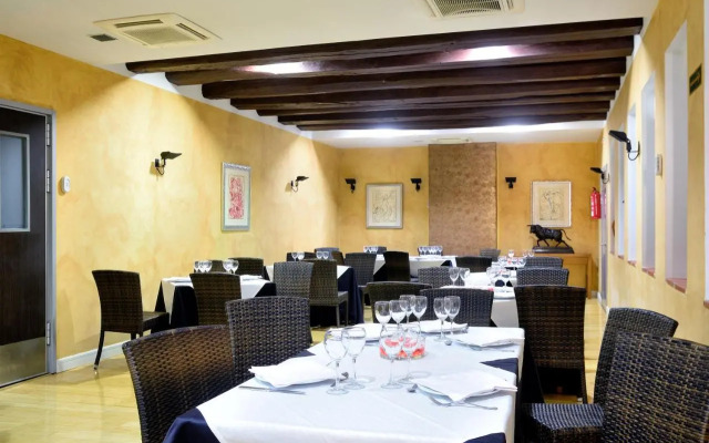 Hotel AHC Palacio Coria