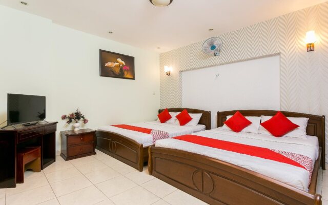 Hoang Yen Nhi Hotel By OYO Rooms