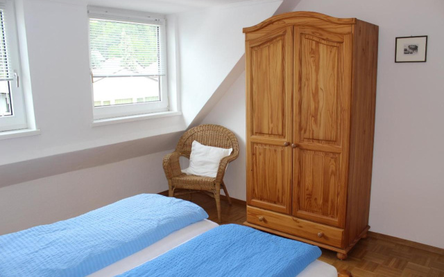 Ferienwohnung und Gästezimmer Korb
