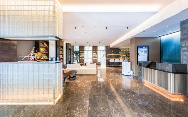 Atour Hotel Lianyungang Municipal Affairs Central University Town