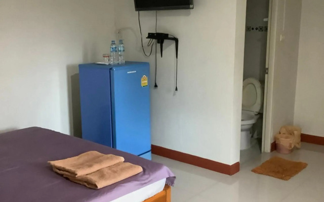 Sorn Waree Home Place