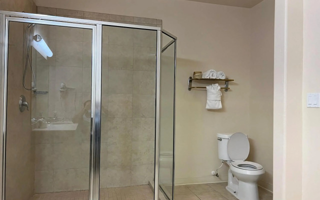 Sunchase Inn & Suites