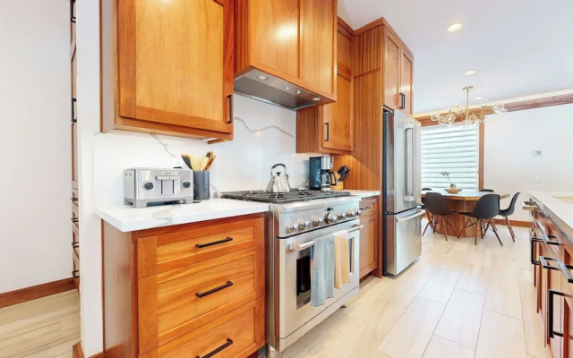 Obsidian Ski & Golf Villa 3 Bdr, Prime Location!