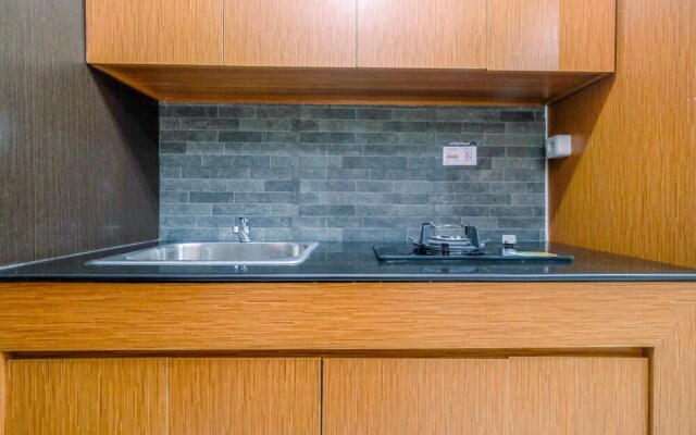 Comfortable Studio Apartment at Park View Condominium near Mall