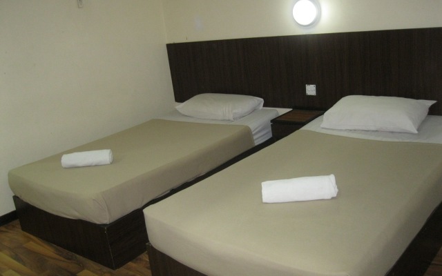 1 Baron Motel